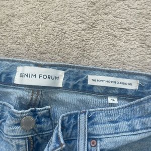 Denim forum romy mid rise size 26